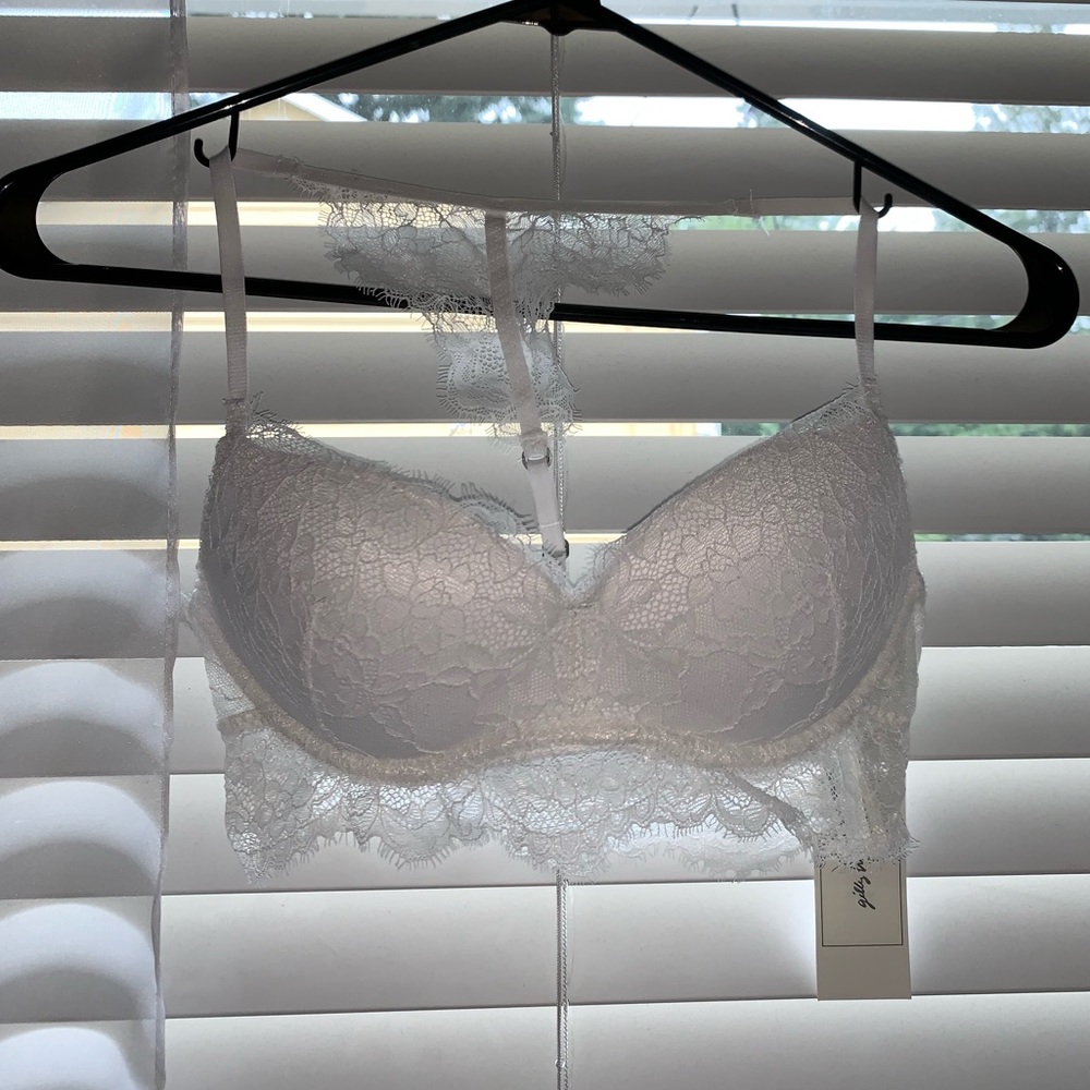 White lace bralette